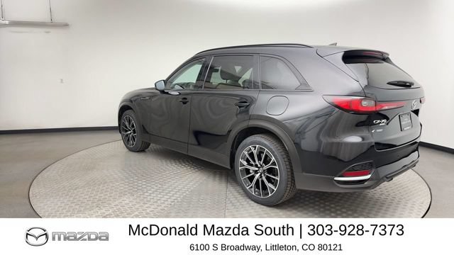 Certified 2025 MAZDA CX-70 Plug-In Hybrid w/ Premium Pkg AWD/4WD image 4