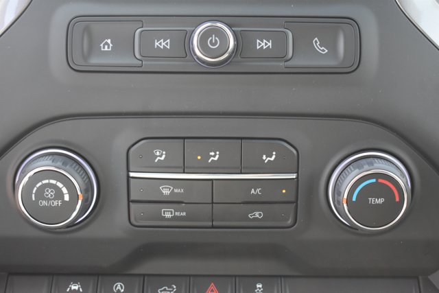 New 2026 Chevrolet Silverado 1500 Custom w/ LPO, Dark Essentials Package AWD/4WD image 26
