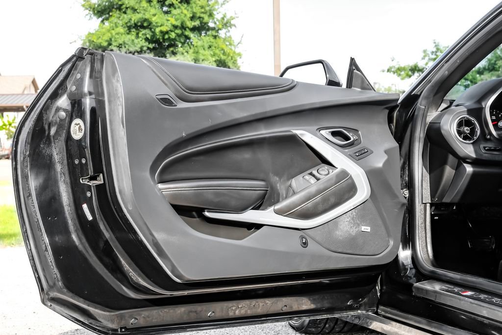 Used 2023 Chevrolet Camaro SS RWD image 38
