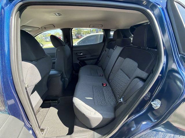 New 2026 Nissan Kicks SV w/ Charging Package FWD image 21
