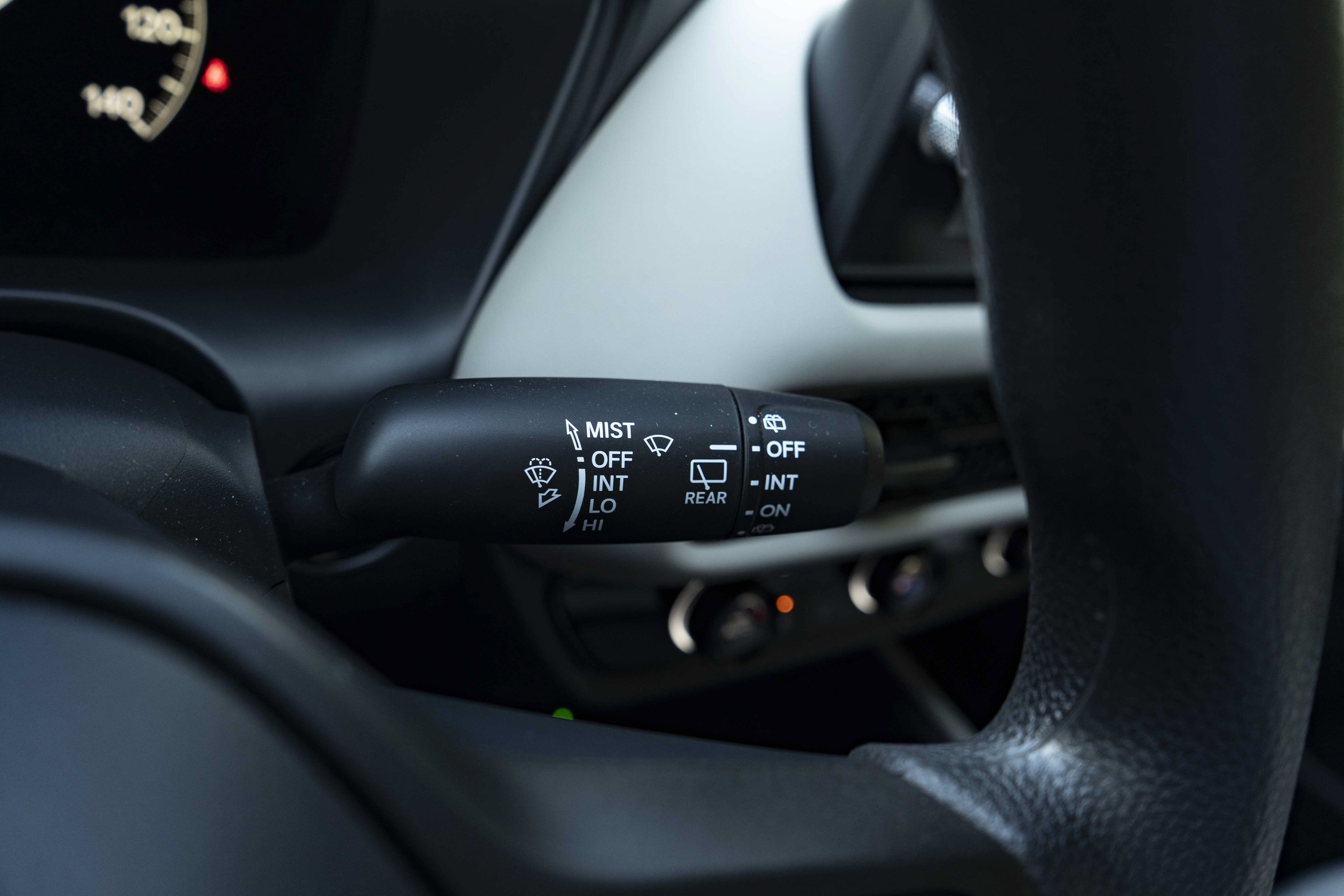 Certified 2027 Honda HR-V LX image 24