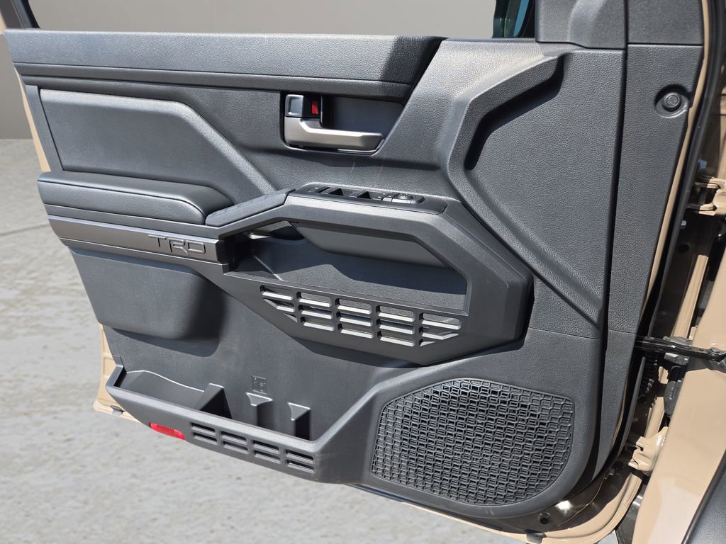 New 2026 Toyota Tacoma TRD Off-Road AWD/4WD image 14