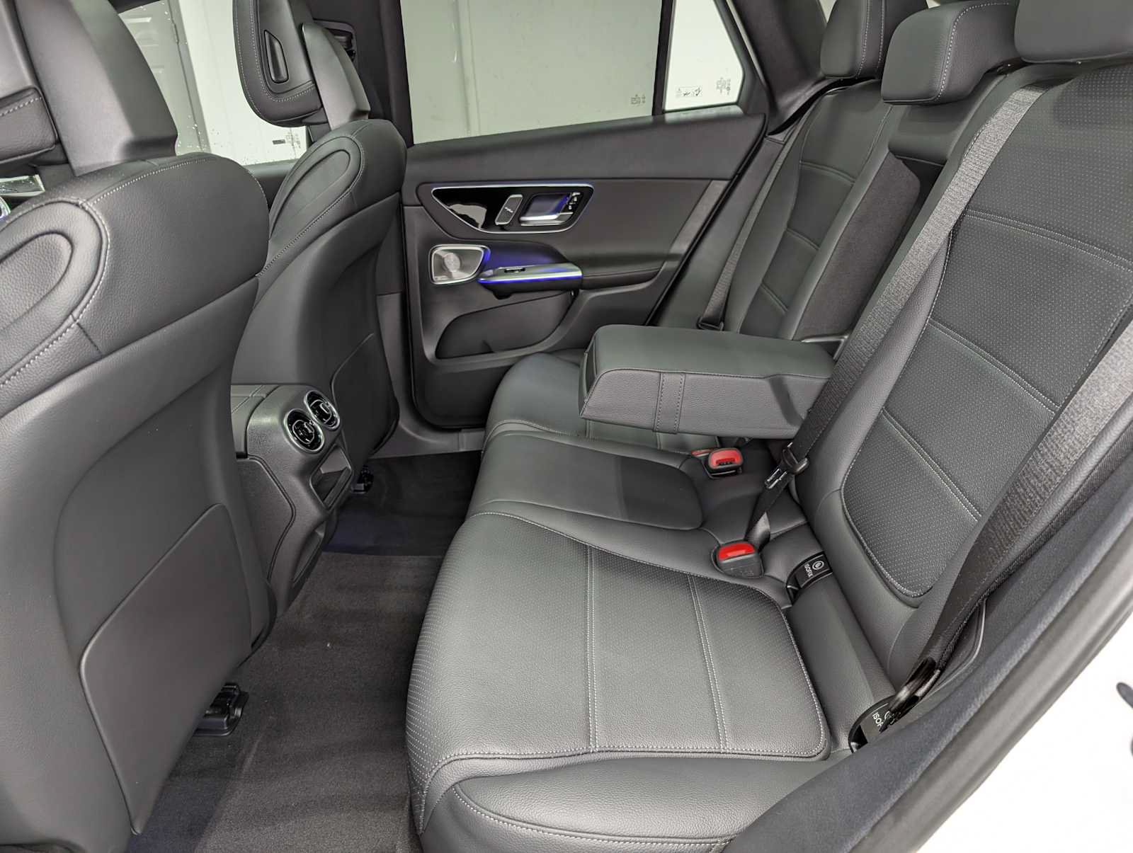 New 2026 Mercedes-Benz GLC 300 4MATIC image 21