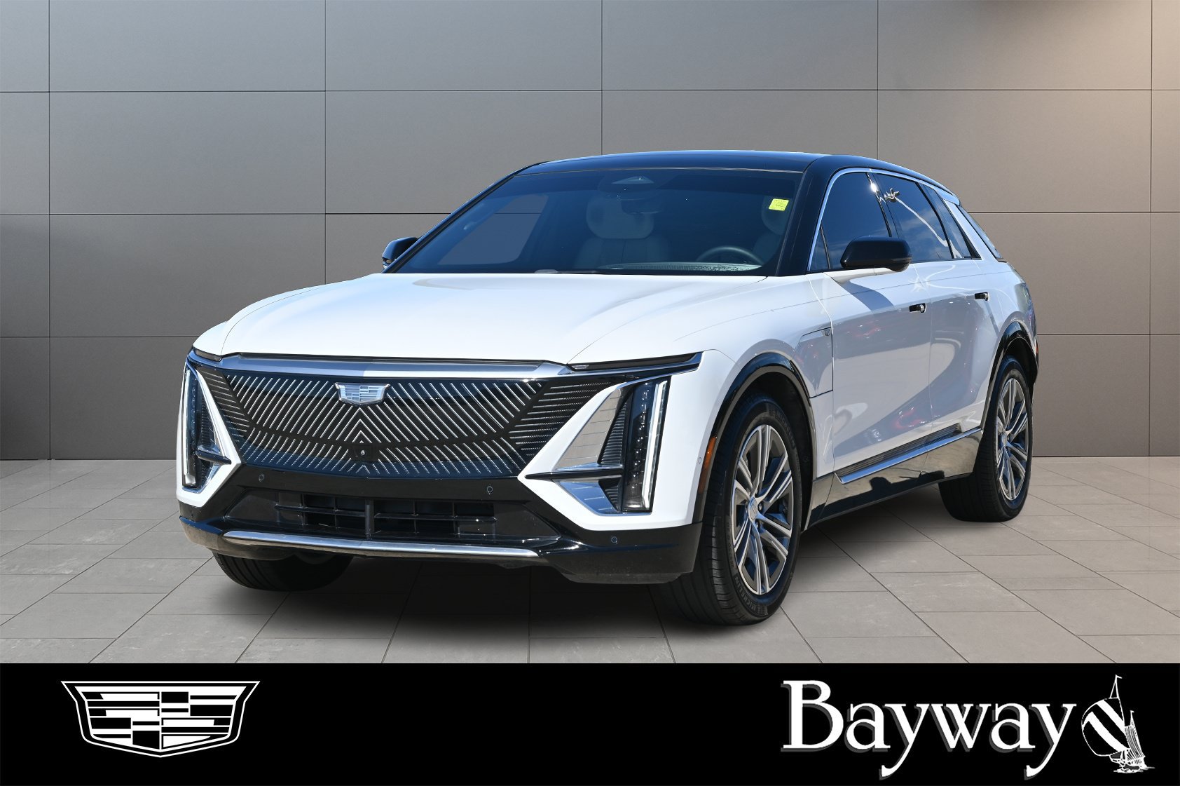 Certified 2025 Cadillac Lyriq Luxury w/ LPO, Floor Liner Package RWD image 1