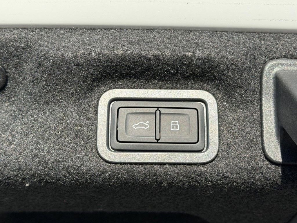 New 2026 Audi A6 Premium Plus image 17
