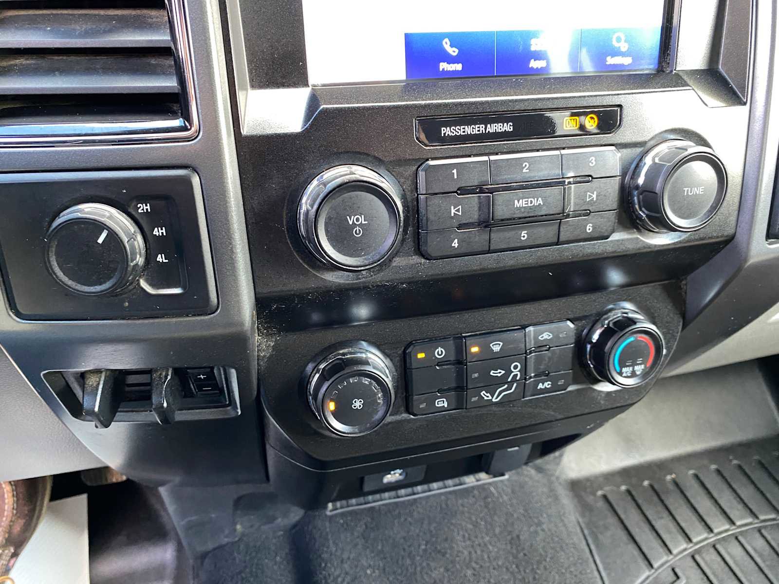 Used 2020 Ford F250 XLT AWD/4WD image 18