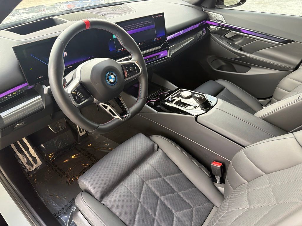 Used 2024 BMW i5 M60 w/ Premium Package AWD/4WD image 8