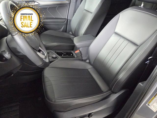 Used 2024 Volkswagen Tiguan SE R-Line image 16