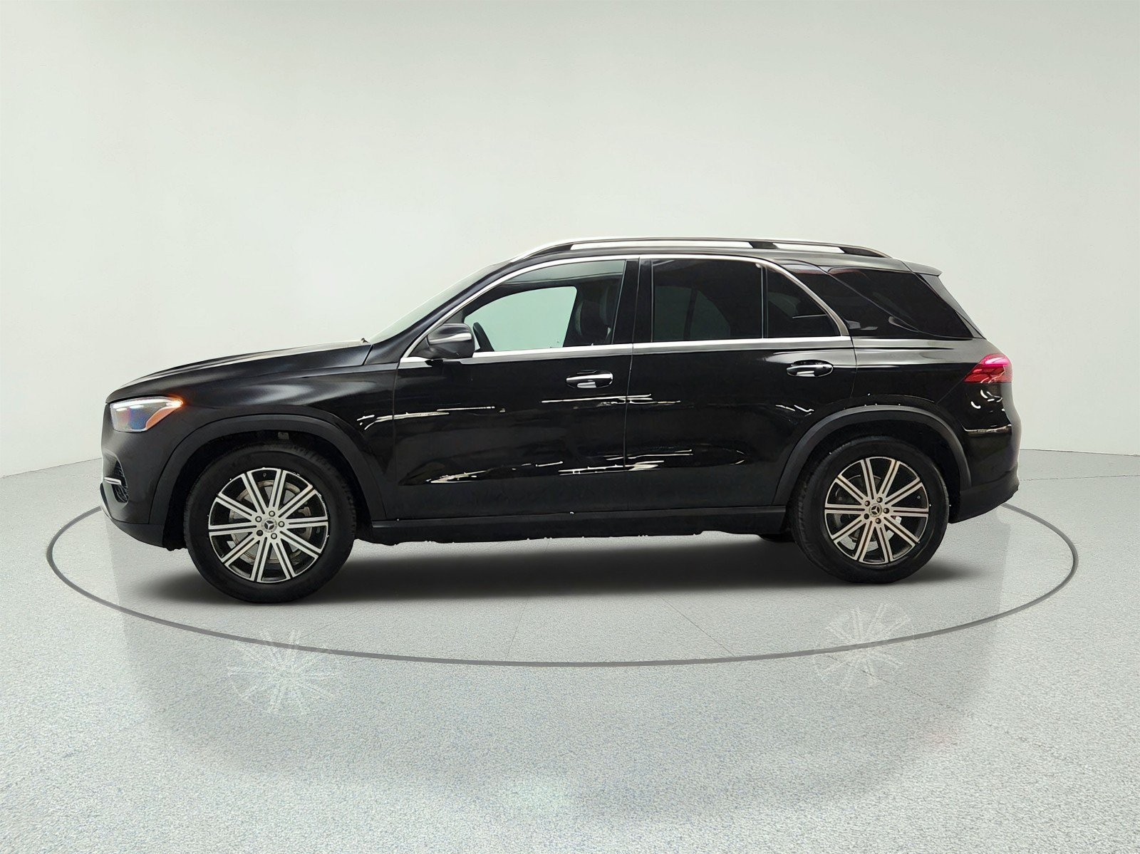 Certified 2026 Mercedes-Benz GLE 350 4MATIC image 8