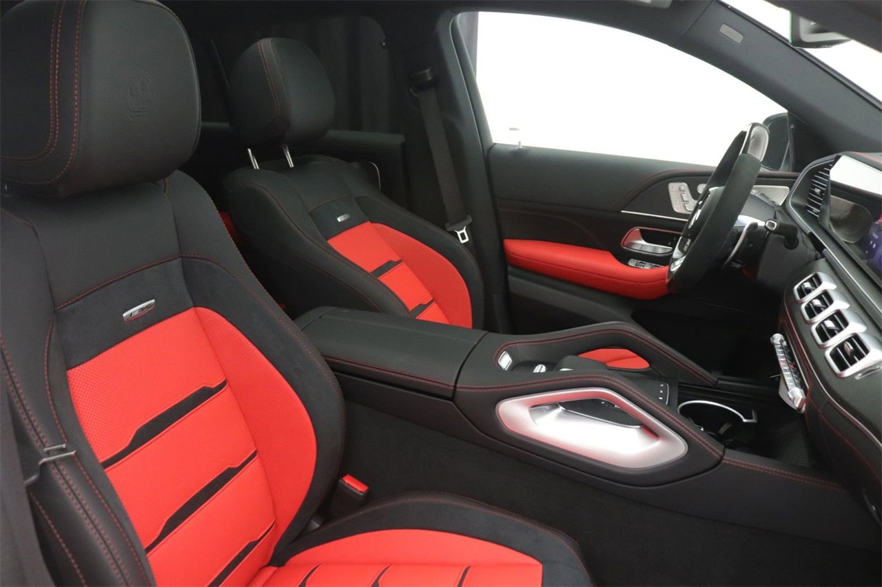 New 2026 Mercedes-Benz GLE 53 AMG 4MATIC Coupe image 9