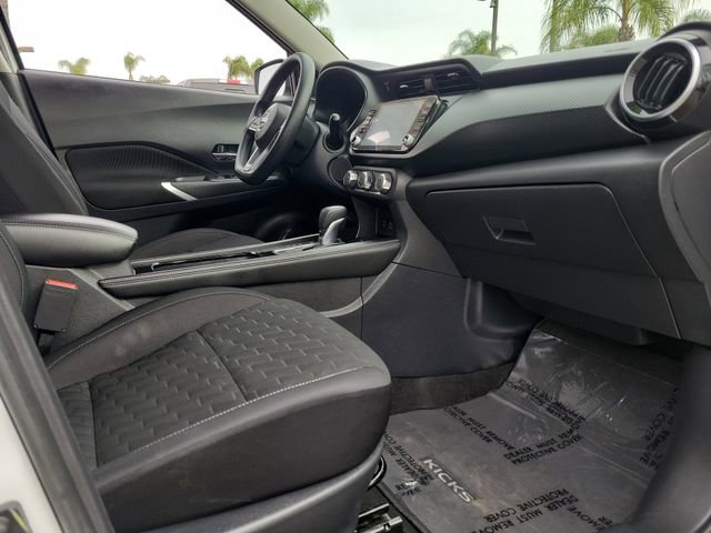 Used 2023 Nissan Kicks SV image 21