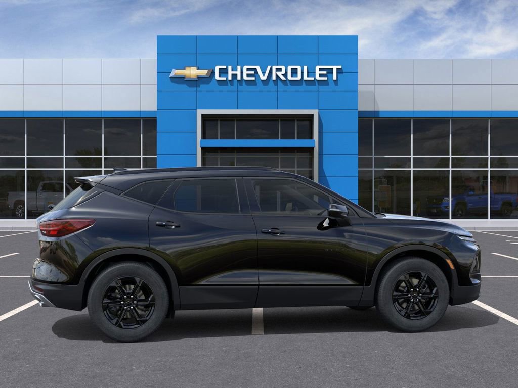 New 2026 Chevrolet Blazer LT w/ Sound & Technology Package image 5
