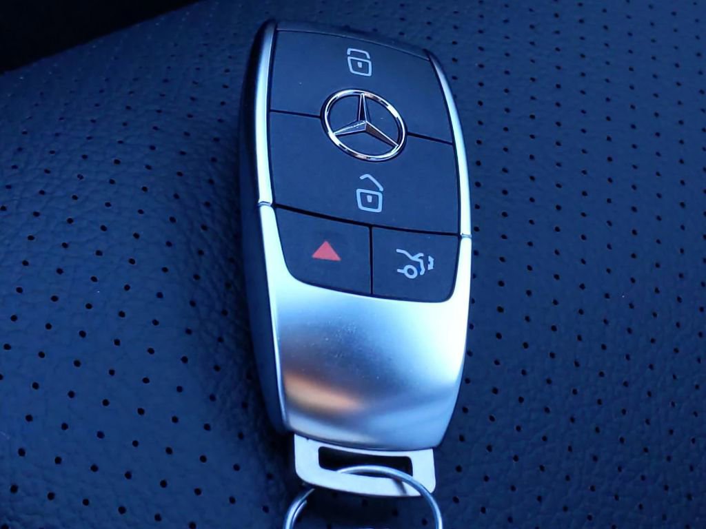 Used 2022 Mercedes-Benz GLE 450 4MATIC image 27