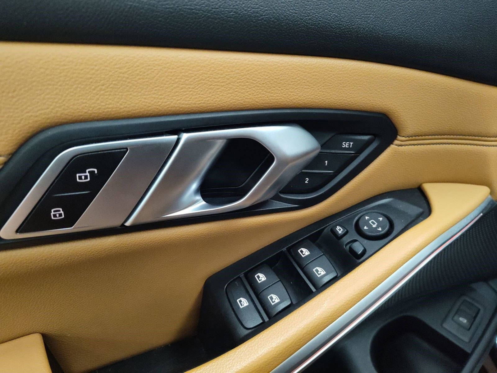 Used 2019 BMW 330i Sedan image 12