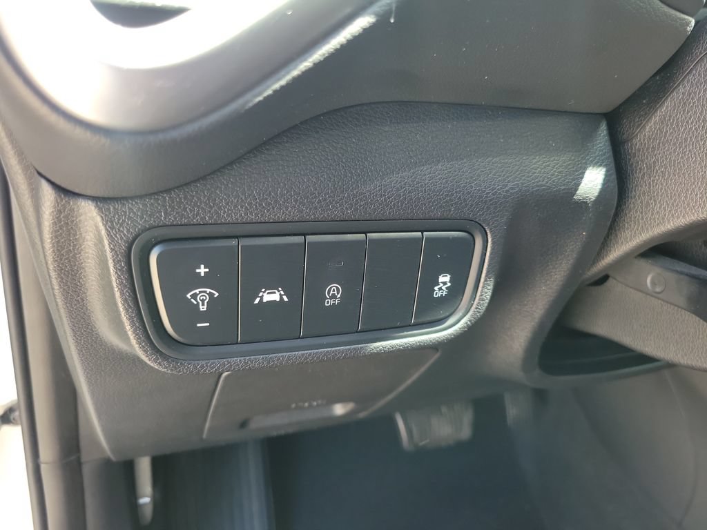 Used 2020 Kia Soul GT-Line FWD image 17