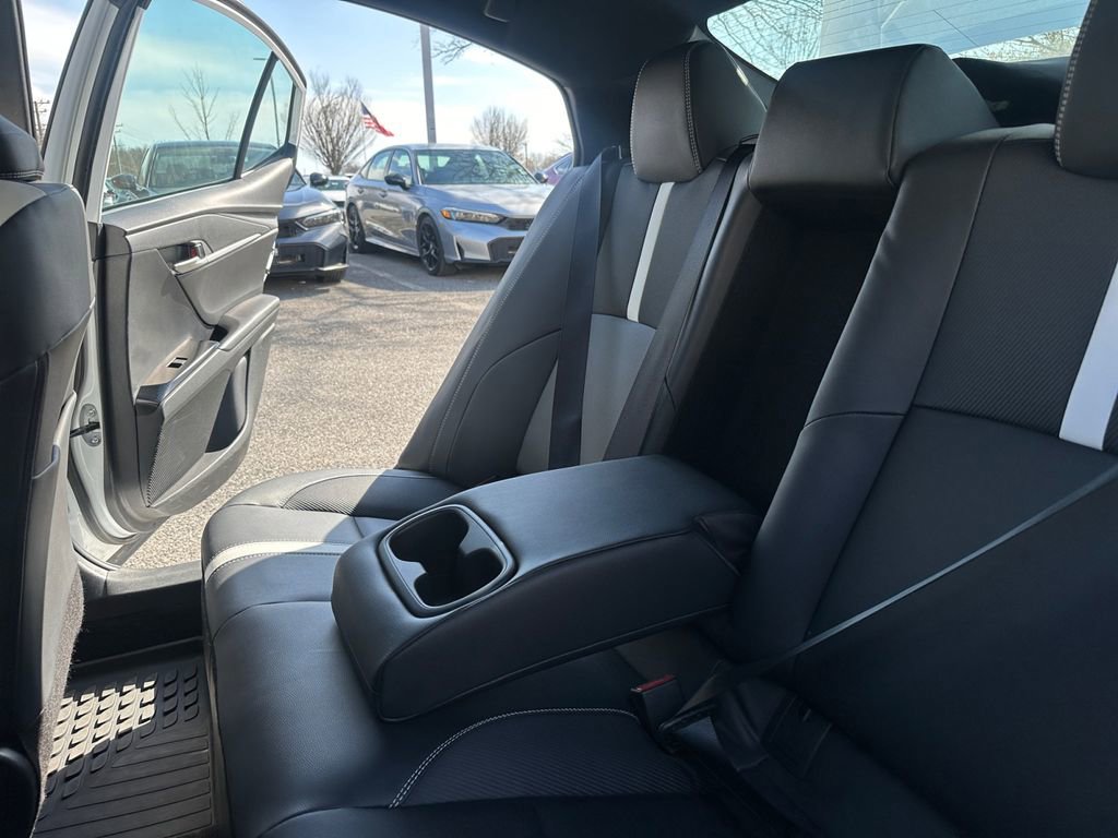 Used 2026 Toyota Camry SE w/ Convenience Package image 26