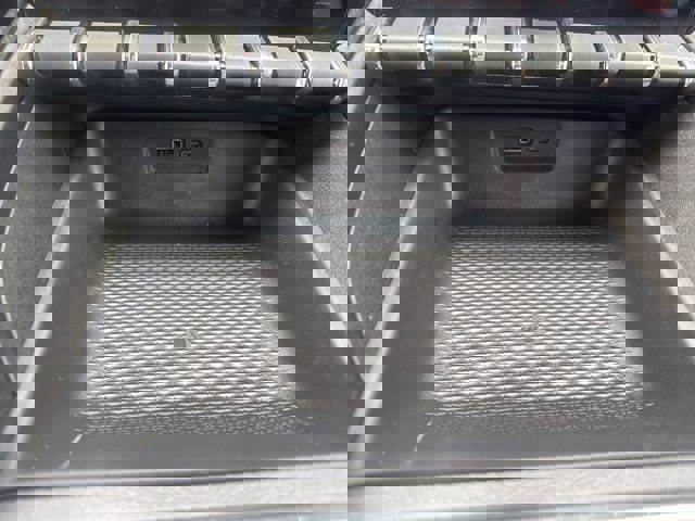 Used 2025 GMC Terrain Elevation image 21