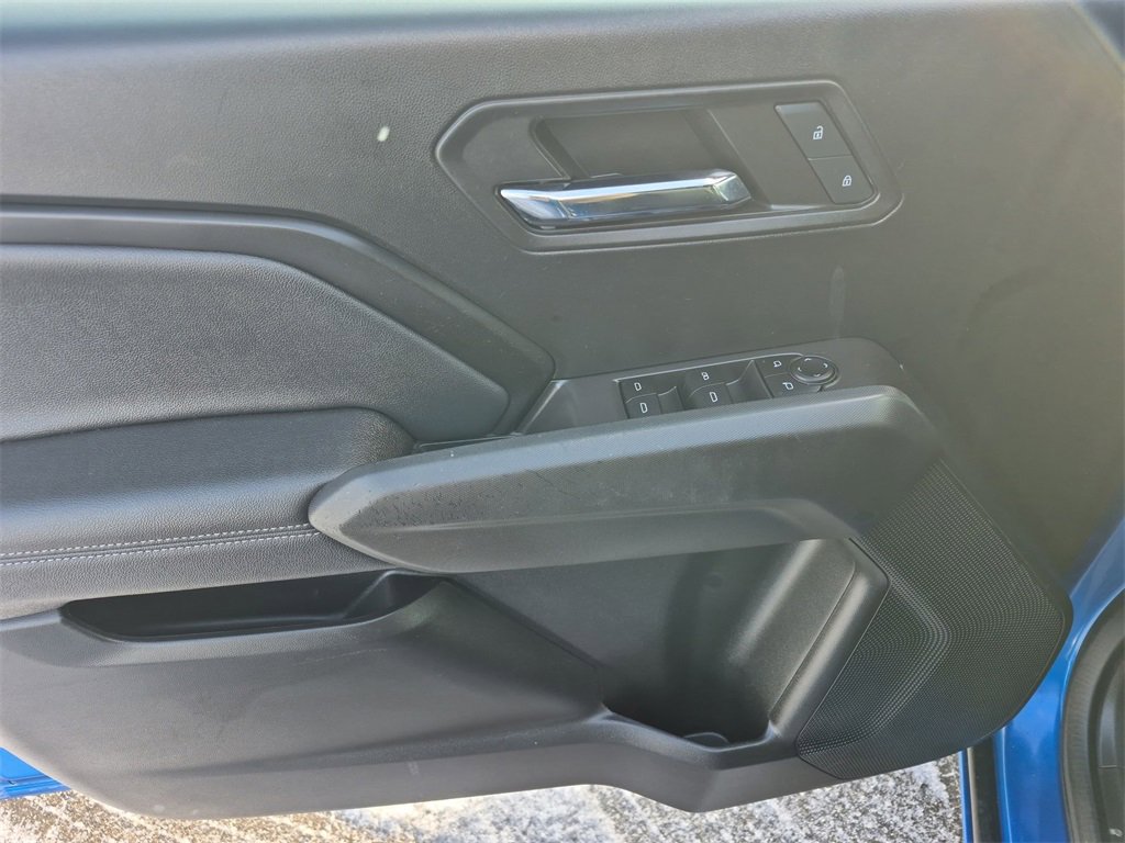 Used 2023 Chevrolet Colorado LT w/ LT Convenience Package II image 20