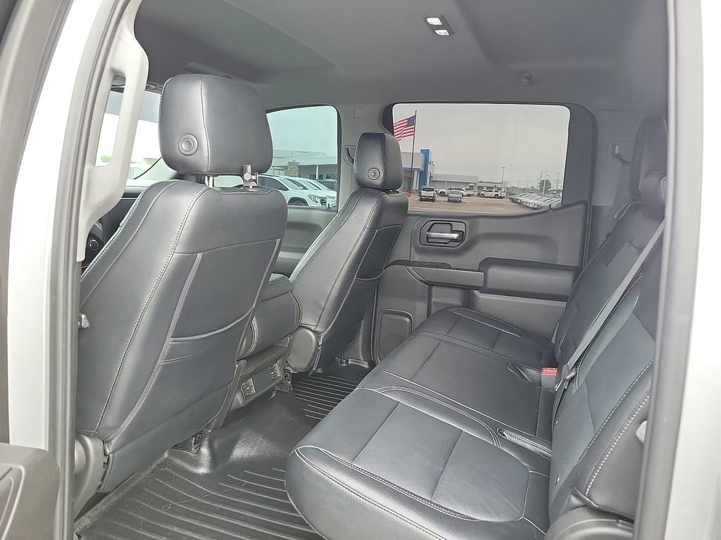 Used 2020 Chevrolet Silverado 1500 Custom Trail Boss w/ Custom Convenience Package AWD/4WD image 9