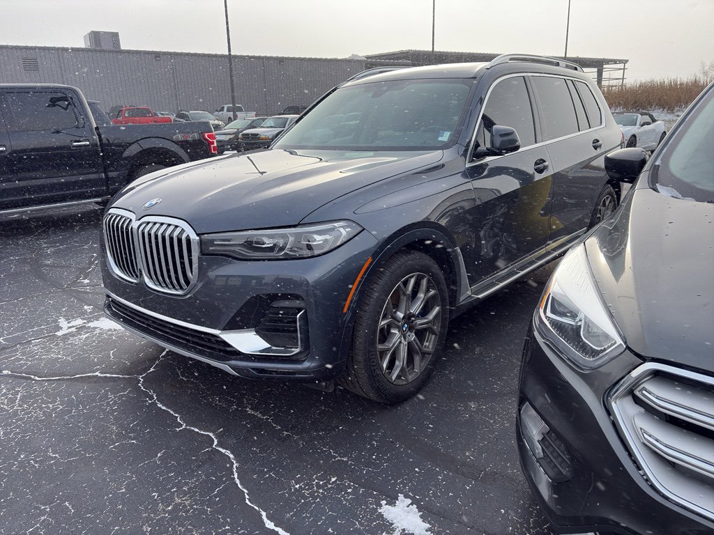 Used 2020 BMW X7 xDrive40i w/ Luxury Seating Package image 4