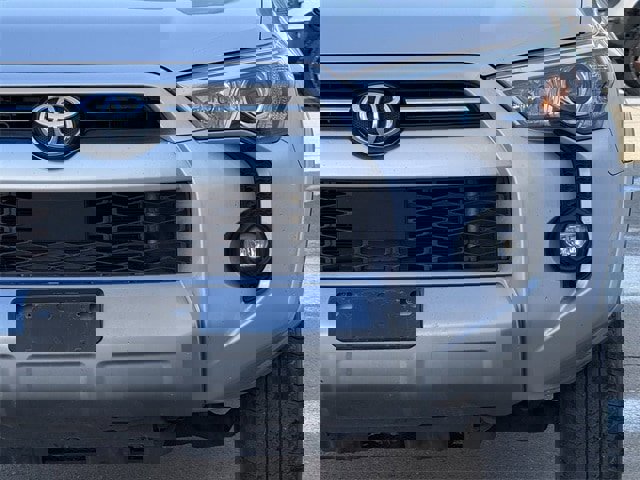 Used 2022 Toyota 4Runner TRD Off-Road image 7