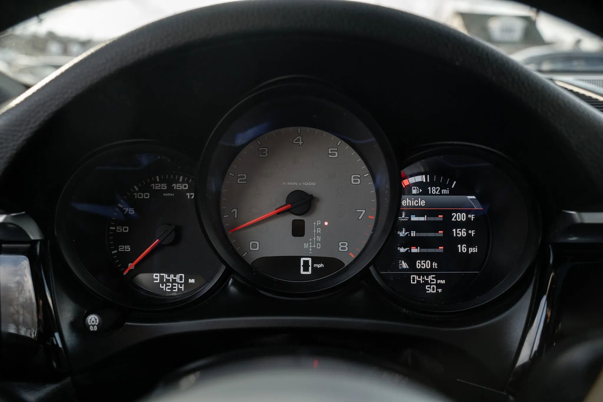 Used 2020 Porsche Macan S image 24