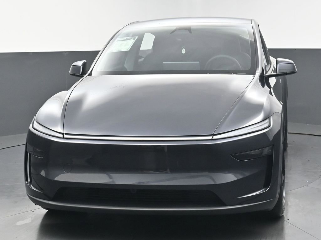 Used 2026 Tesla Model Y Long Range image 6