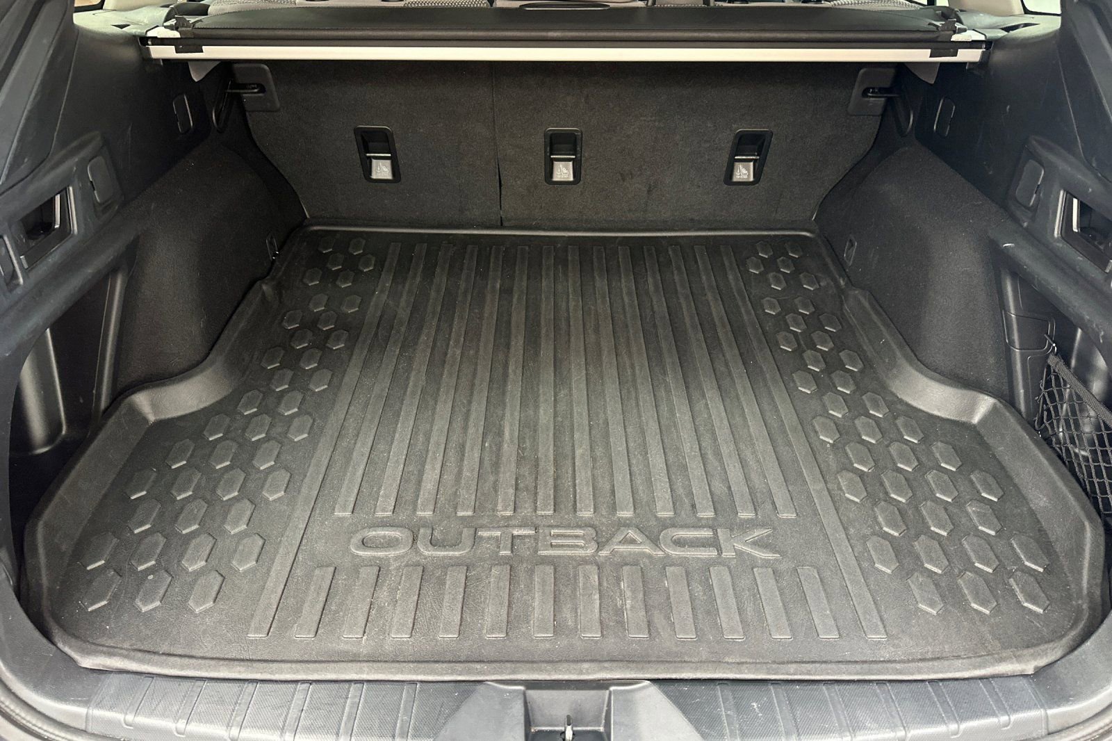 Used 2025 Subaru Outback Premium image 20