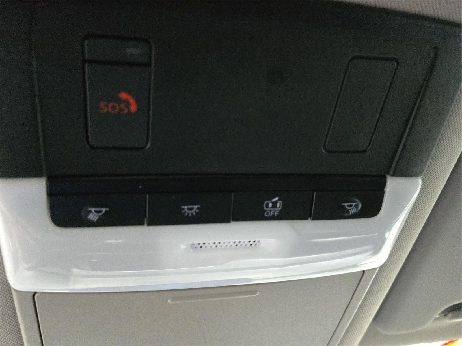 Used 2025 Nissan Rogue SV FWD image 17