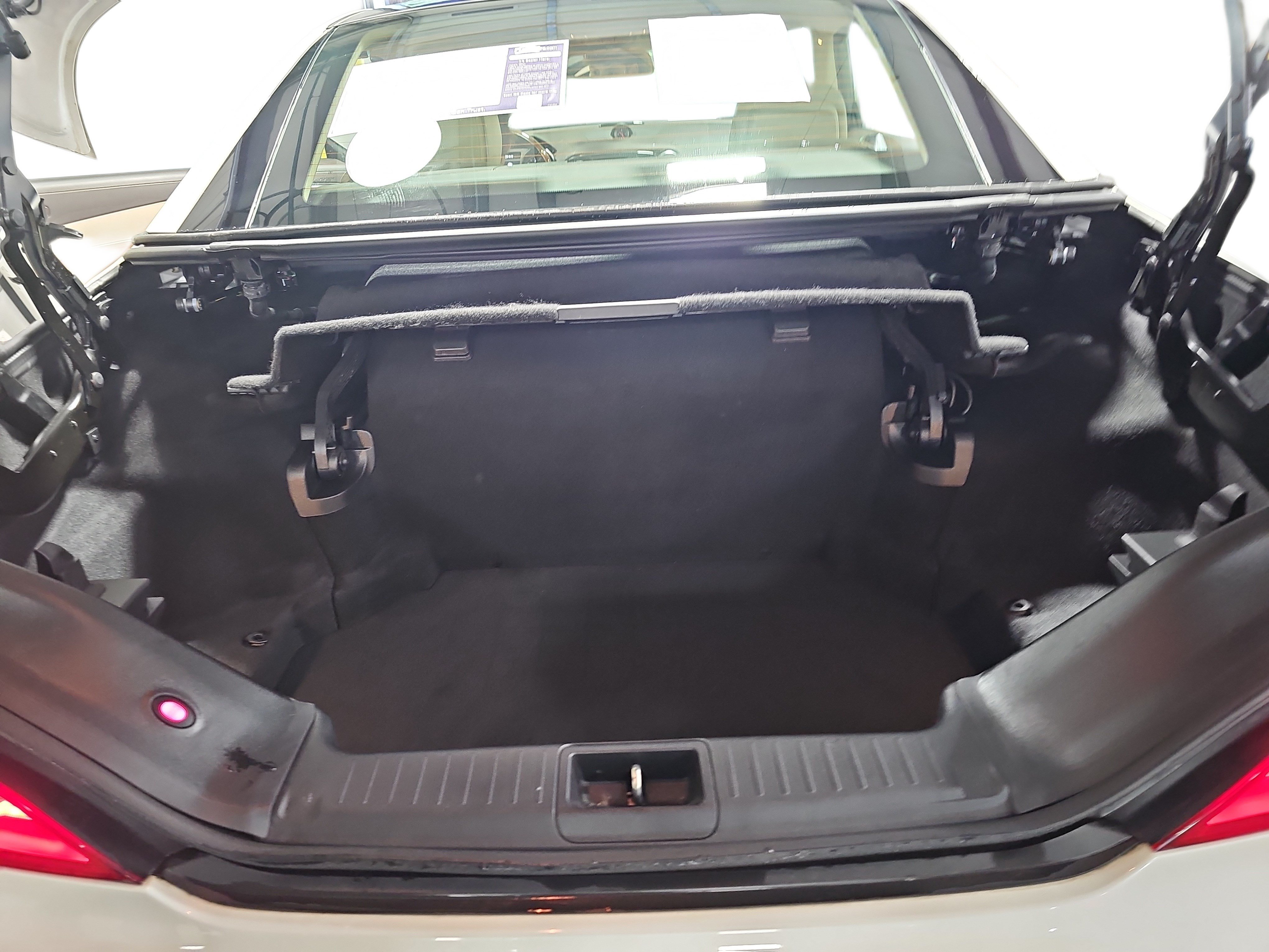 Used 2018 Mercedes-Benz SL 450 image 9