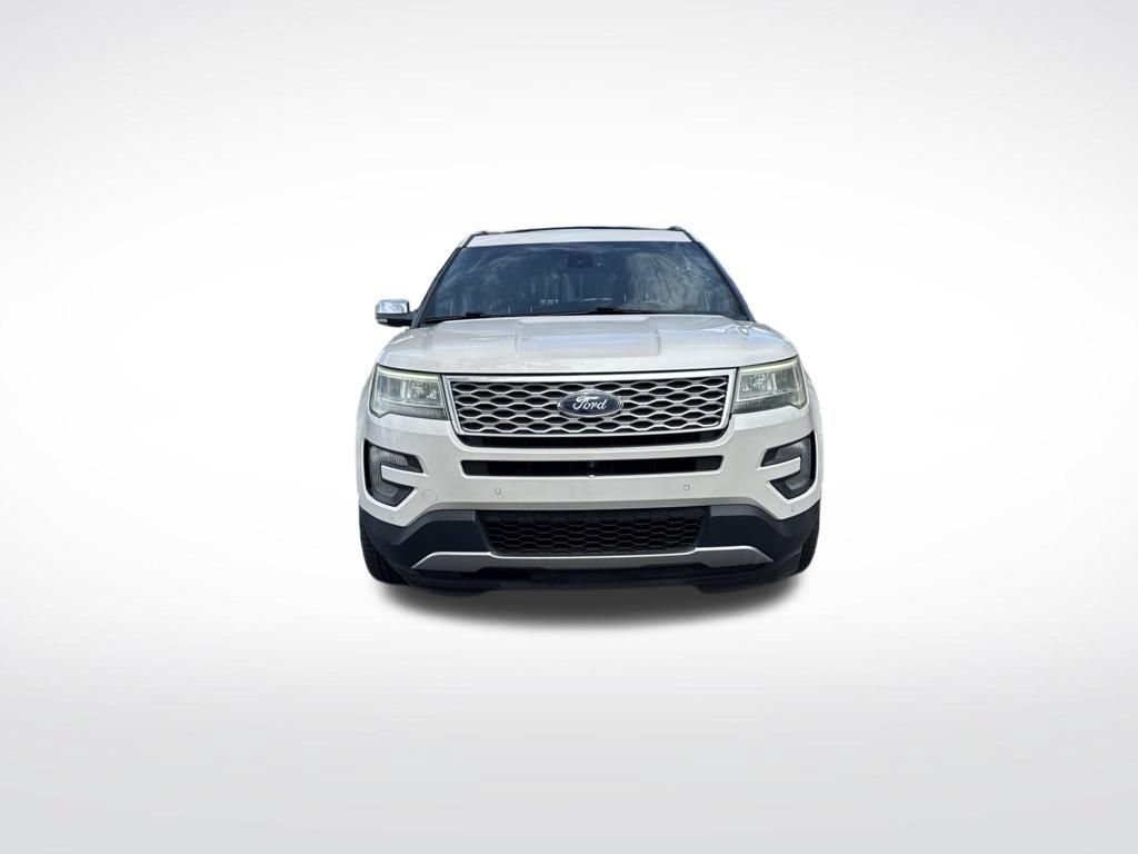 Used 2016 Ford Explorer Platinum AWD/4WD image 3