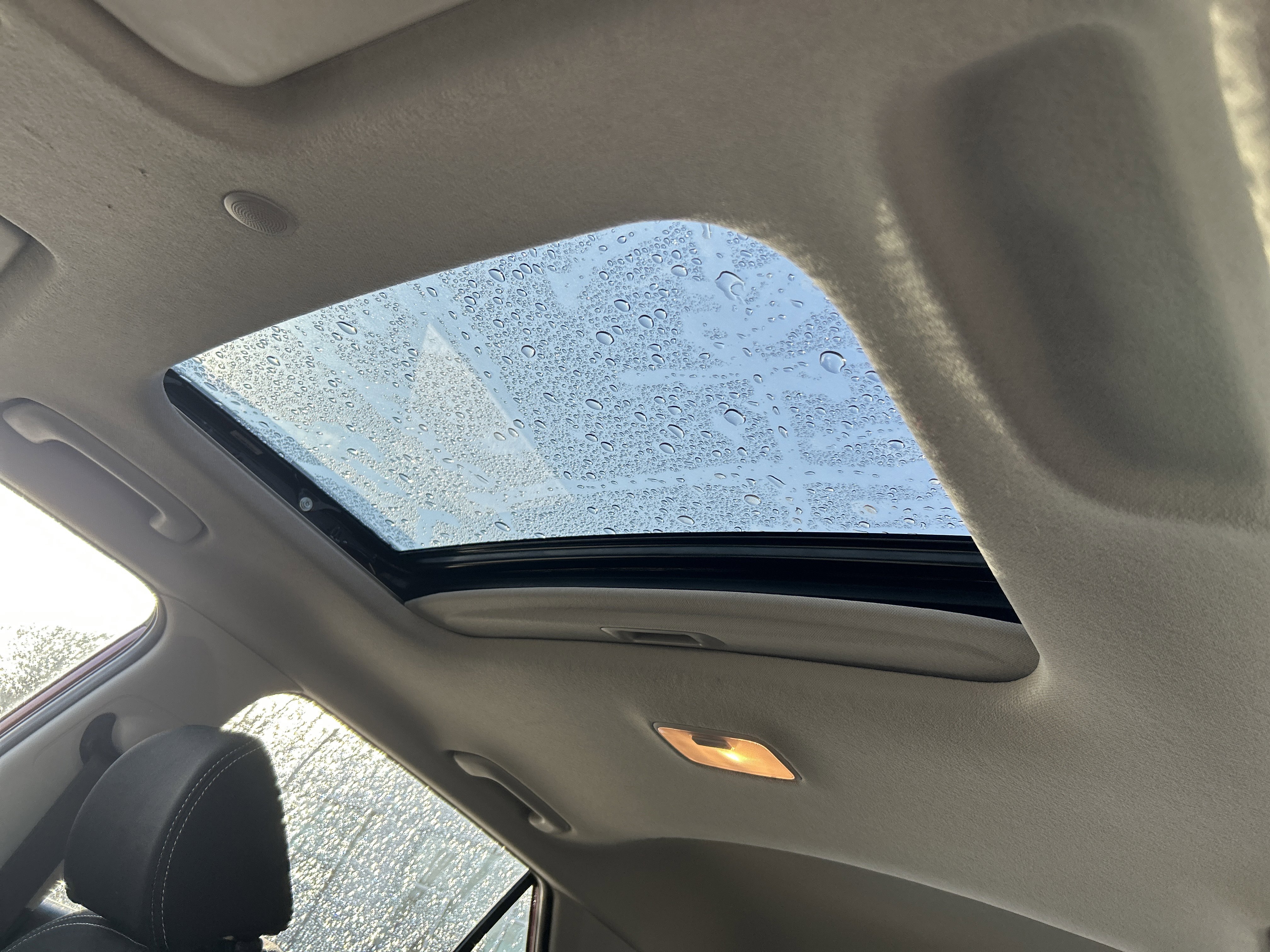 Certified 2024 Hyundai Venue SEL image 27