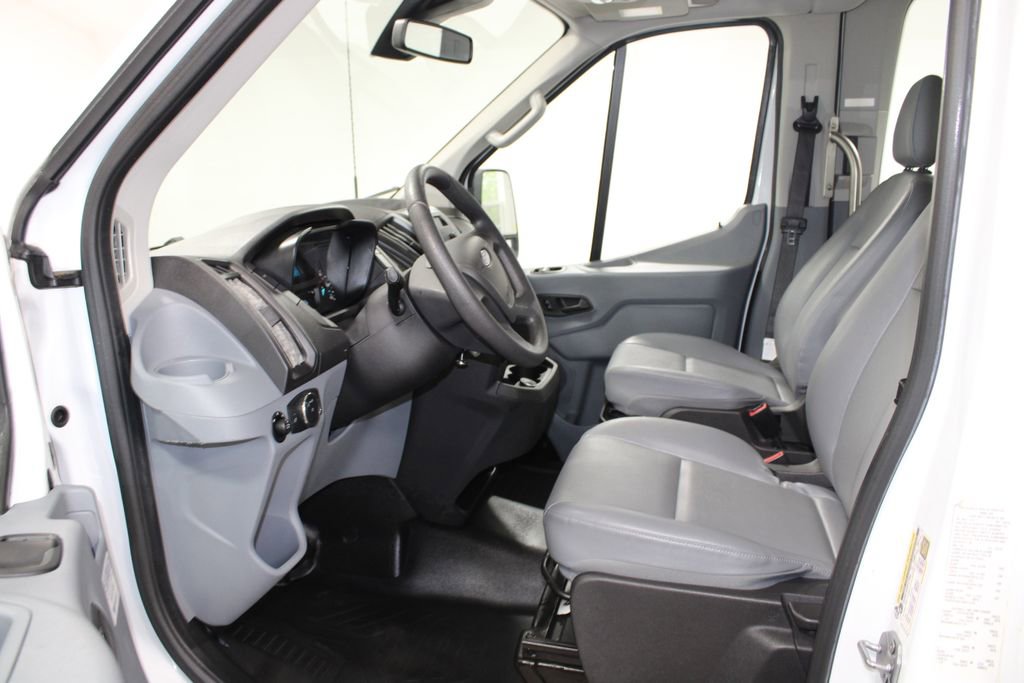 Used 2018 Ford Transit 350 XL image 23