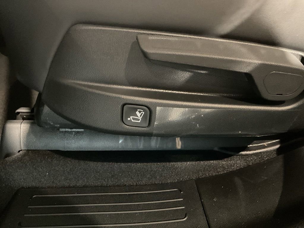 New 2025 Kia Sorento EX image 23