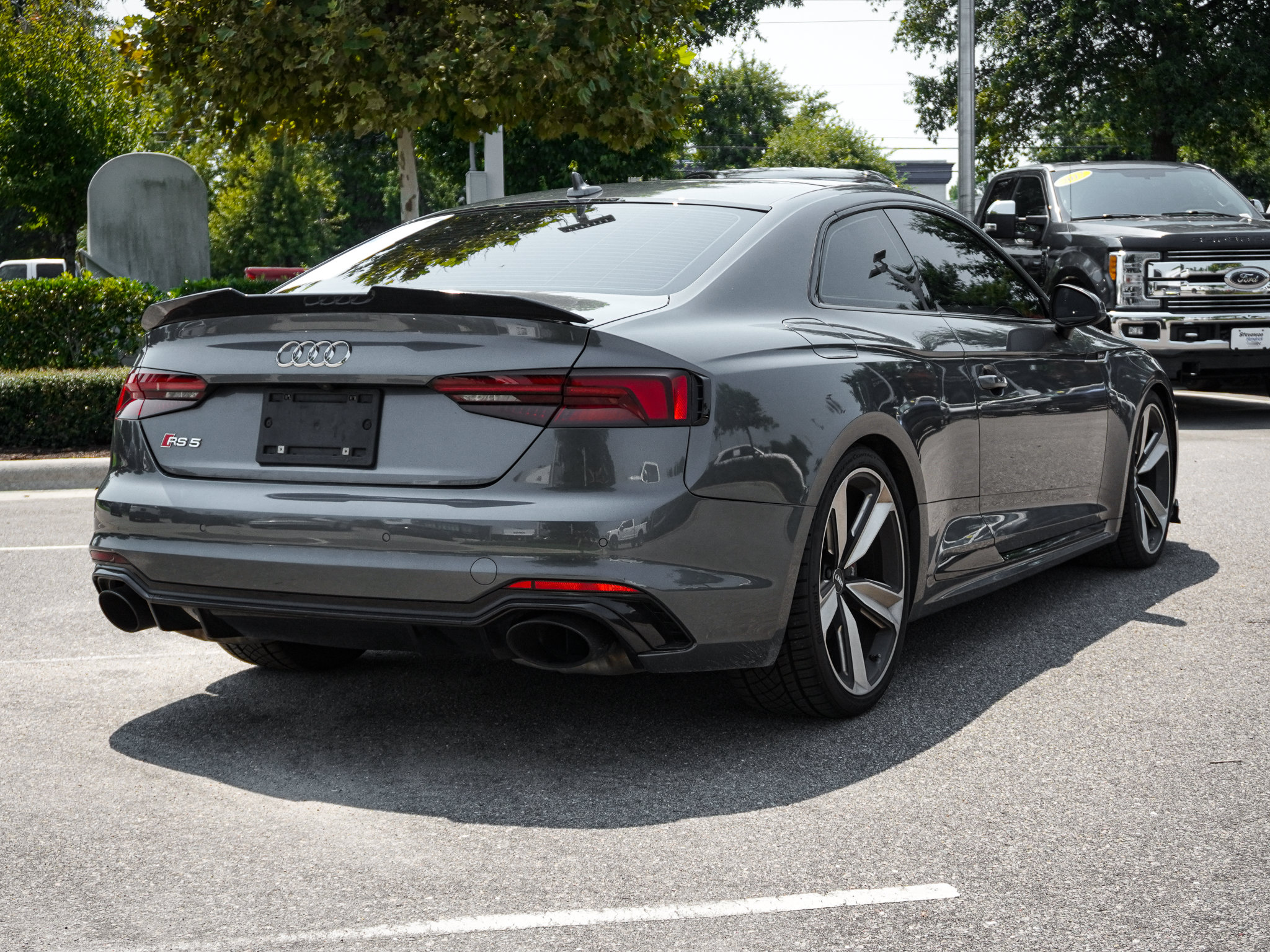 Used 2018 Audi RS 5 w/ Dynamic Plus Package AWD/4WD image 10