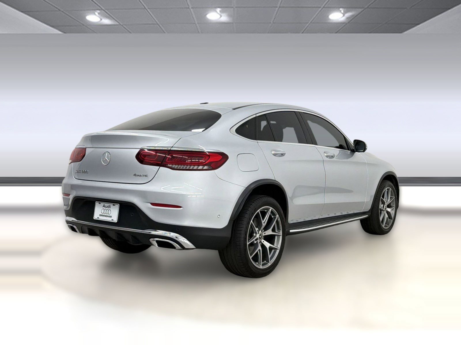 Used 2020 Mercedes-Benz GLC 300 4MATIC Coupe image 9