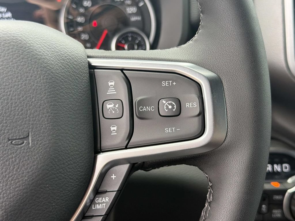 New 2026 RAM 1500 Big Horn AWD/4WD image 9
