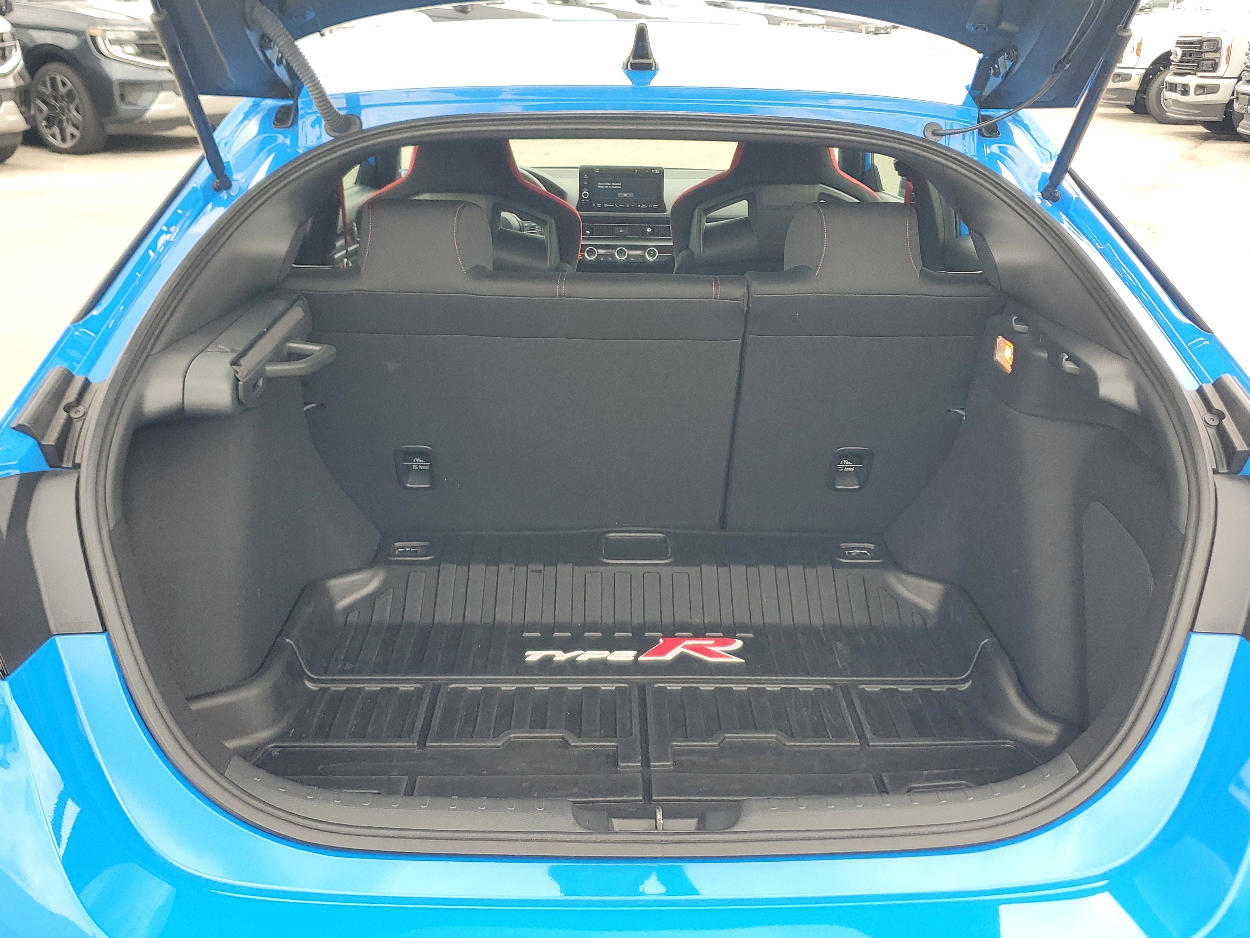 Used 2025 Honda Civic Type R image 12