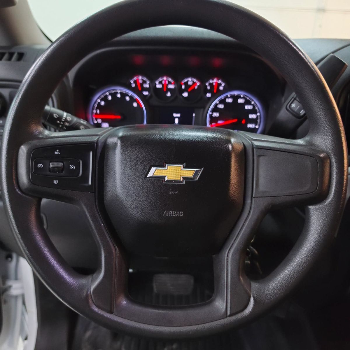 Used 2021 Chevrolet Silverado 1500 W/T w/ WT Value Package AWD/4WD image 40