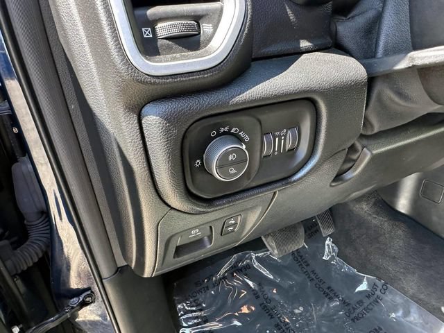 Used 2019 RAM 1500 Big Horn AWD/4WD image 19