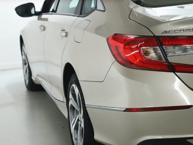 Used 2018 Honda Accord EX-L image 42