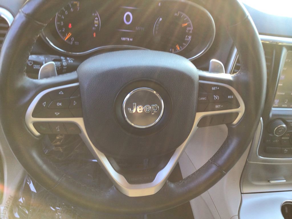 Used 2015 Jeep Grand Cherokee Laredo w/ Quick Order Package 23E image 17