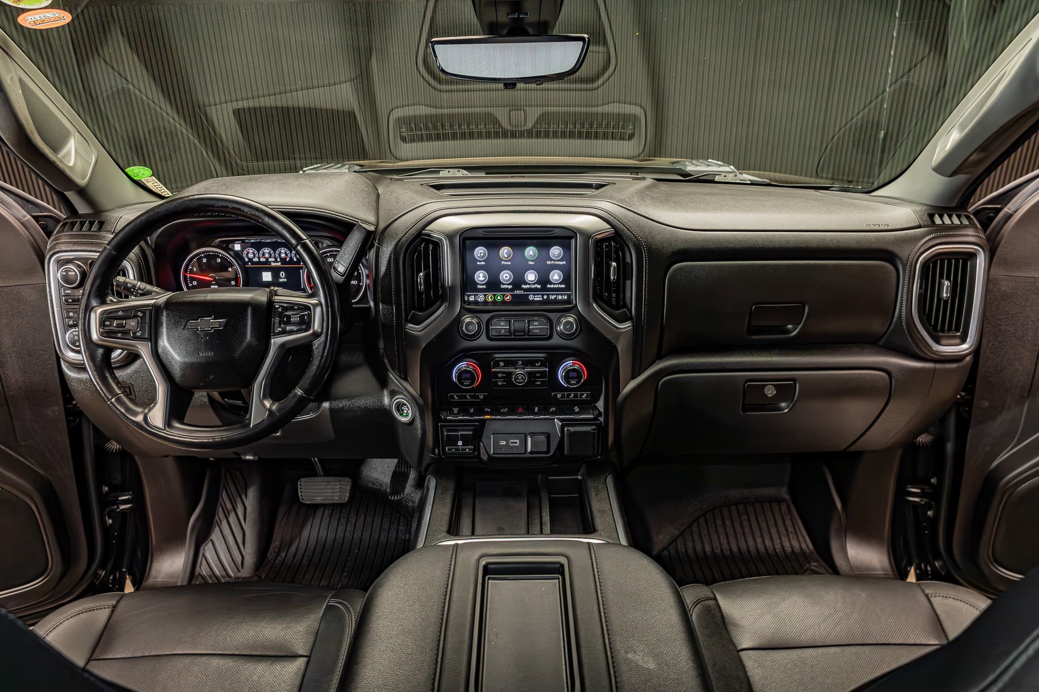 Used 2022 Chevrolet Silverado 2500 LTZ w/ LTZ Plus Package AWD/4WD image 18