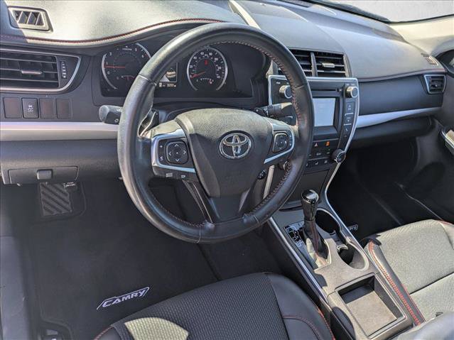 Used 2016 Toyota Camry SE w/ Protection Package (Q2) FWD image 10