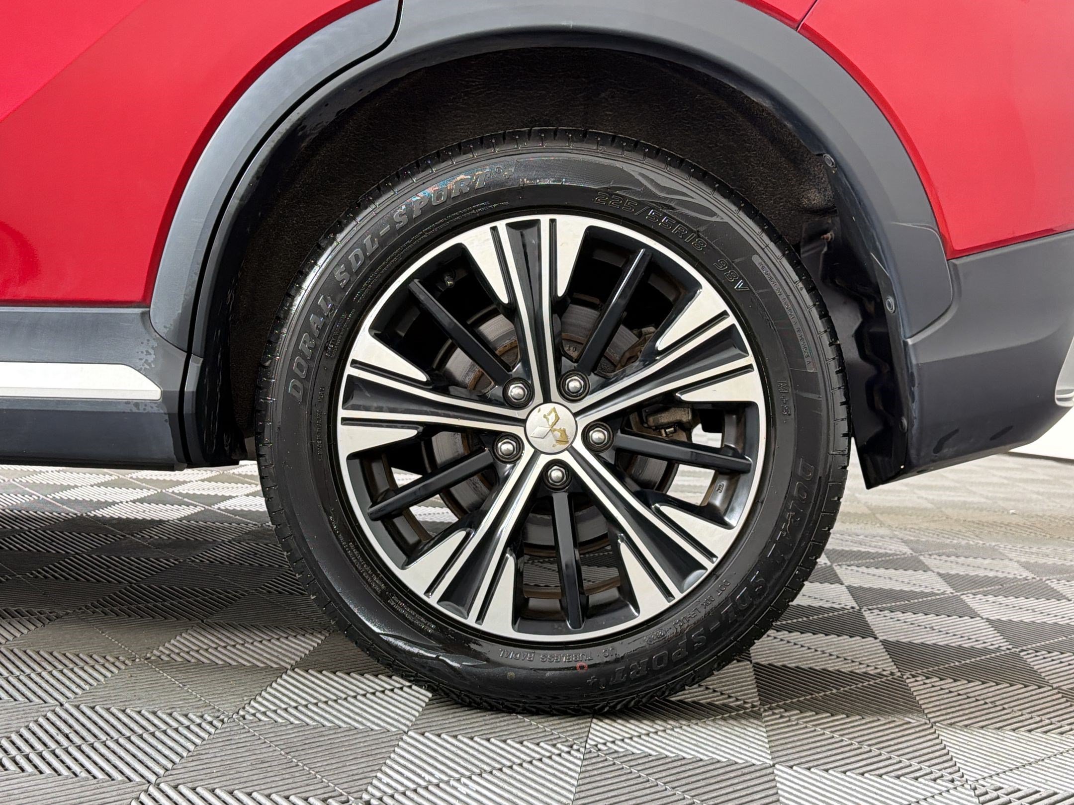 Used 2018 Mitsubishi Eclipse Cross SE AWD/4WD image 11