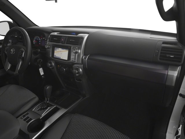 Used 2017 Toyota 4Runner SR5 AWD/4WD image 22