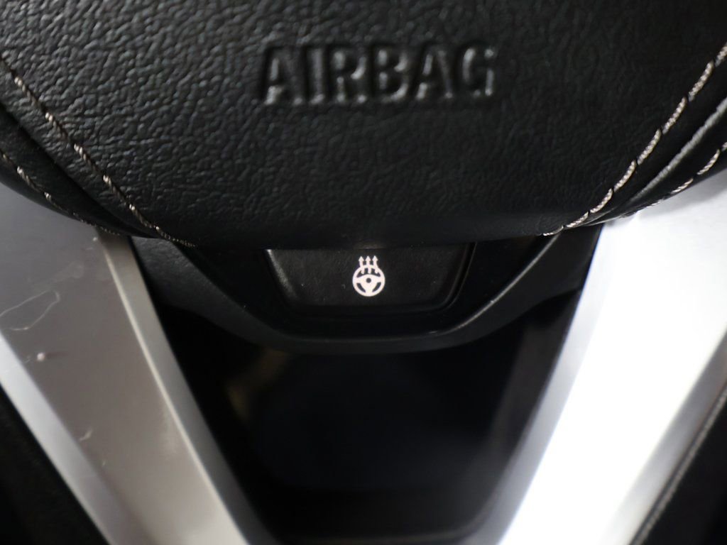 Used 2022 BMW 530i xDrive w/ M Sport Package image 43