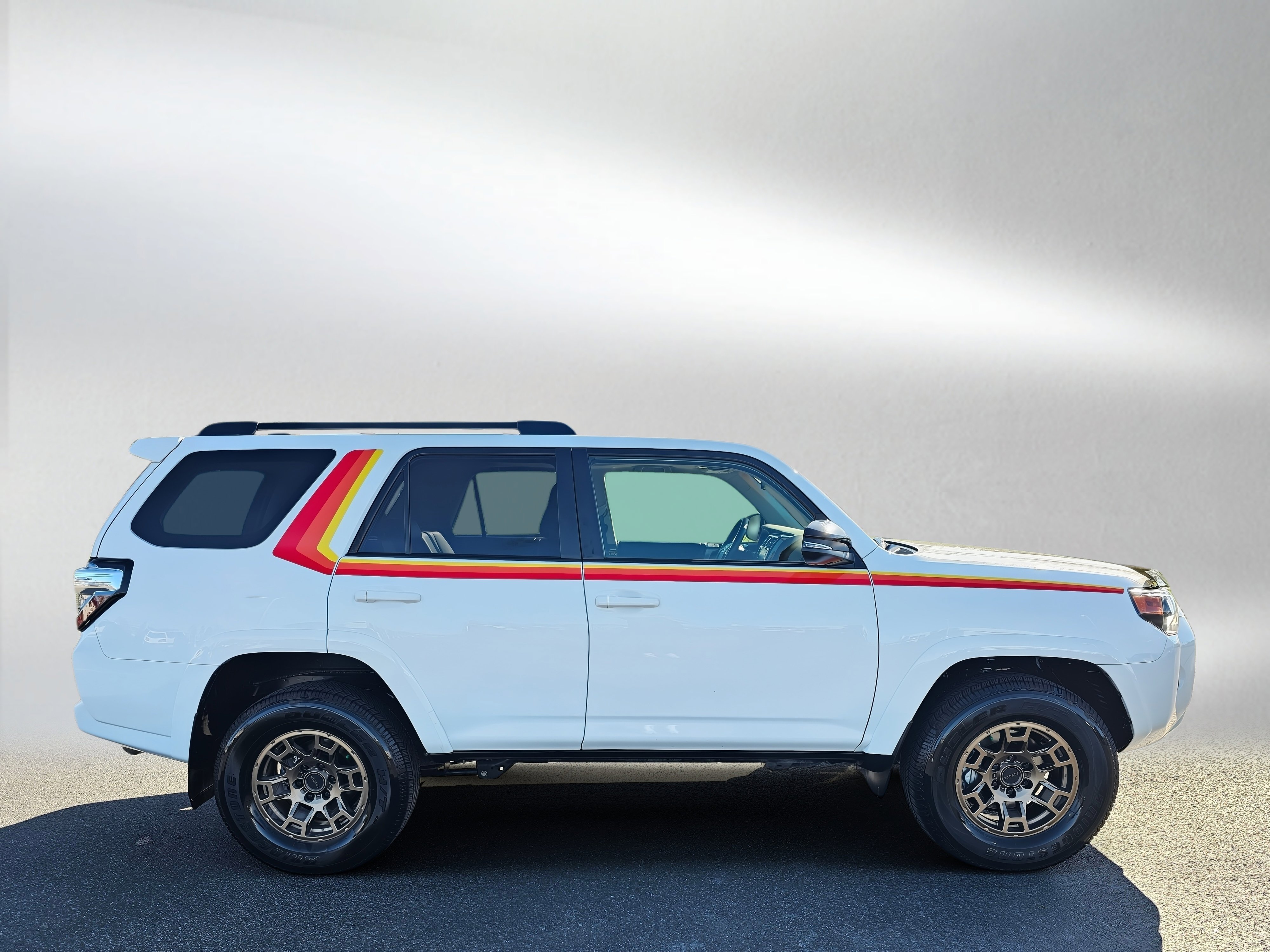 Used 2023 Toyota 4Runner 40th Anniversary SE AWD/4WD image 6