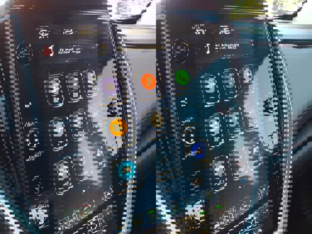 Certified 2025 Subaru Crosstrek 2.0i Premium image 33