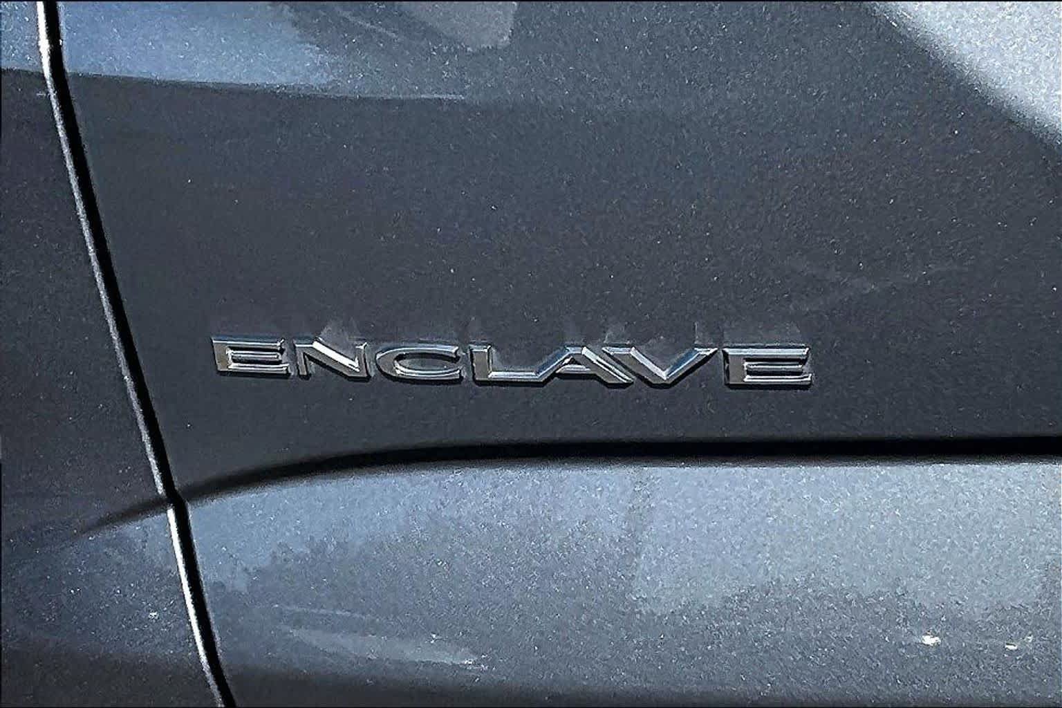 Used 2020 Buick Enclave Avenir w/ Avenir Technology Package FWD image 9